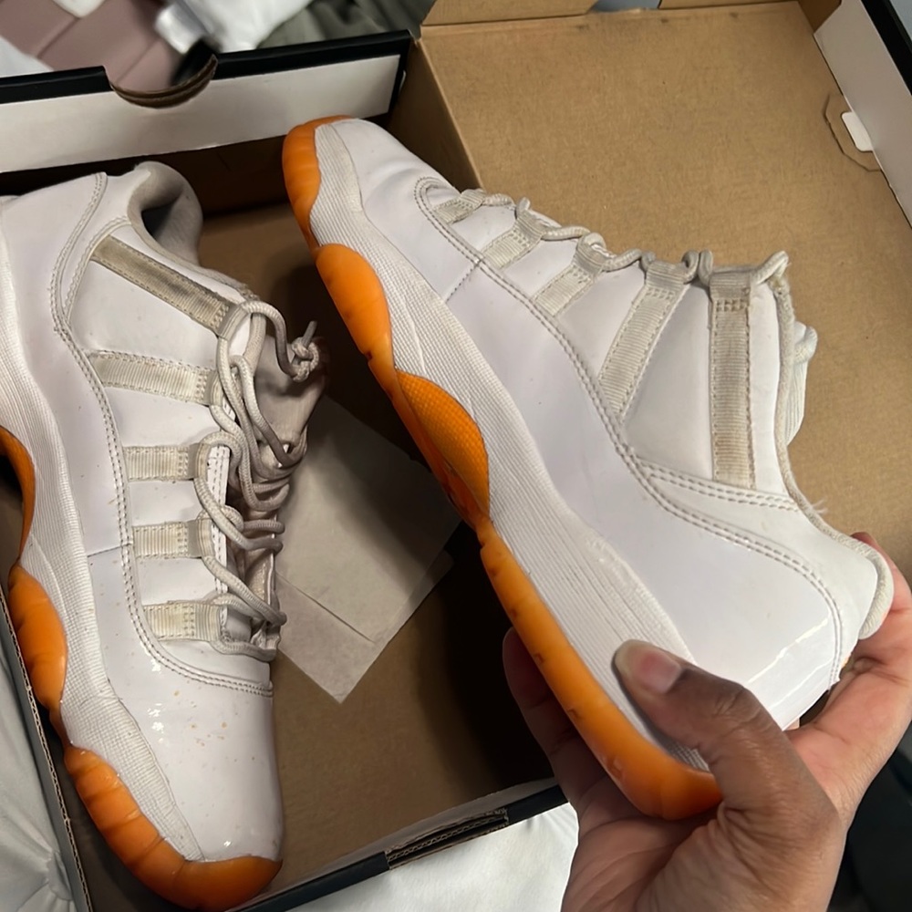 LOW CITRUS 11s! Size 7 in boys
